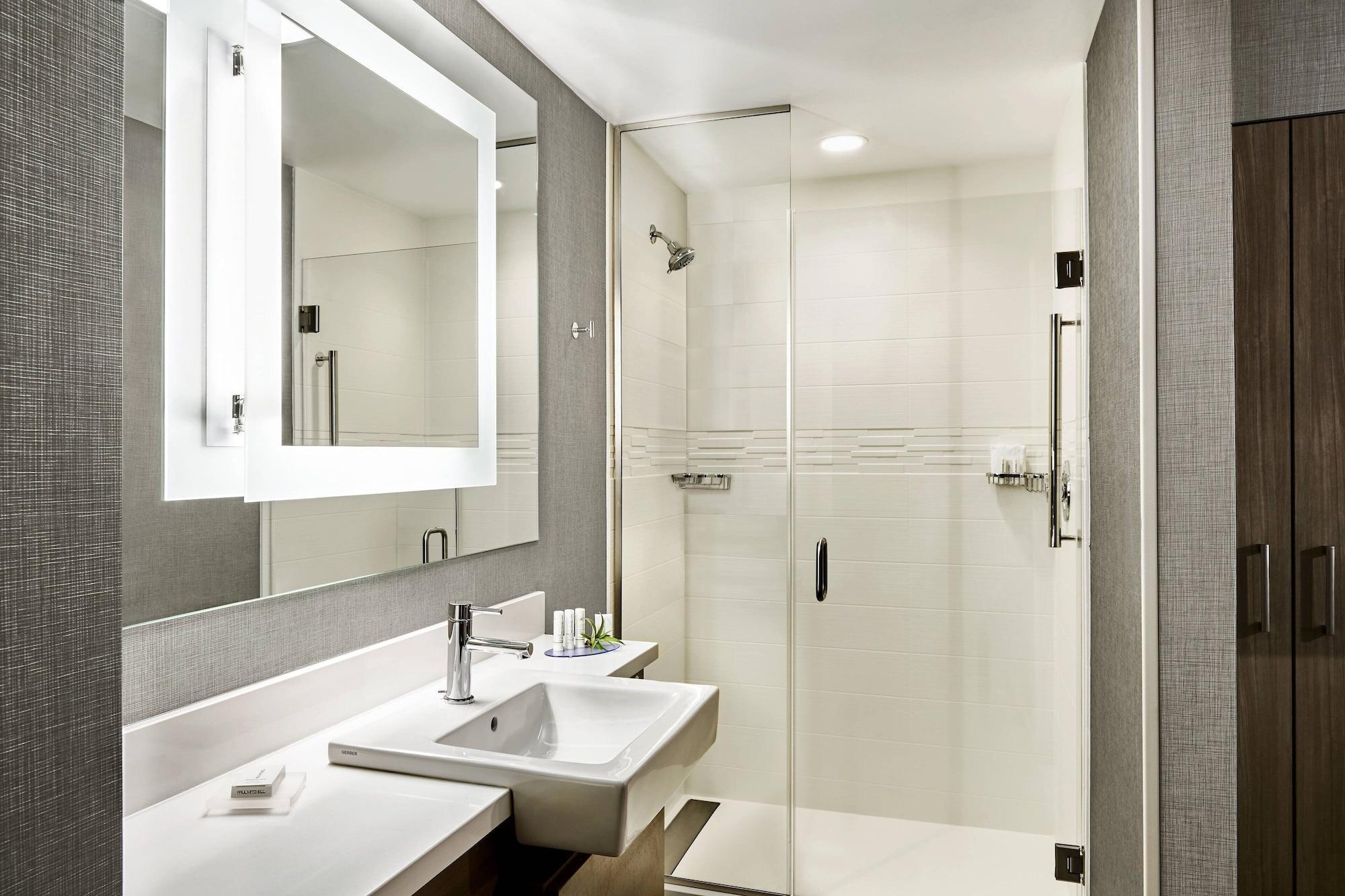 Springhill Suites By Marriott New York Midtown Manhattan/Park Ave Экстерьер фото